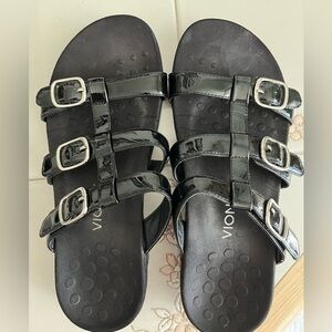 Vionic Patent Leather Adjustable Sandal Wide